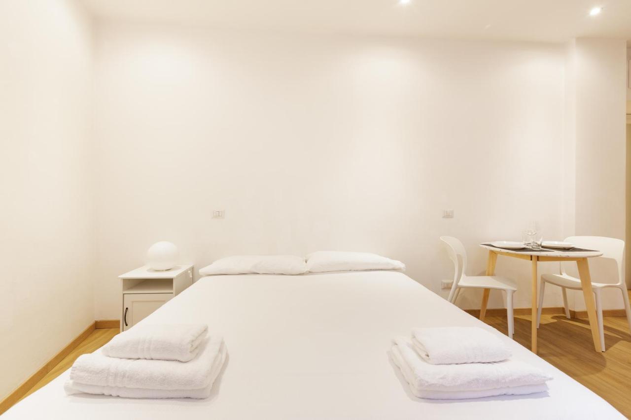 Top Accommodations In The Heart Of Milano! Екстер'єр фото